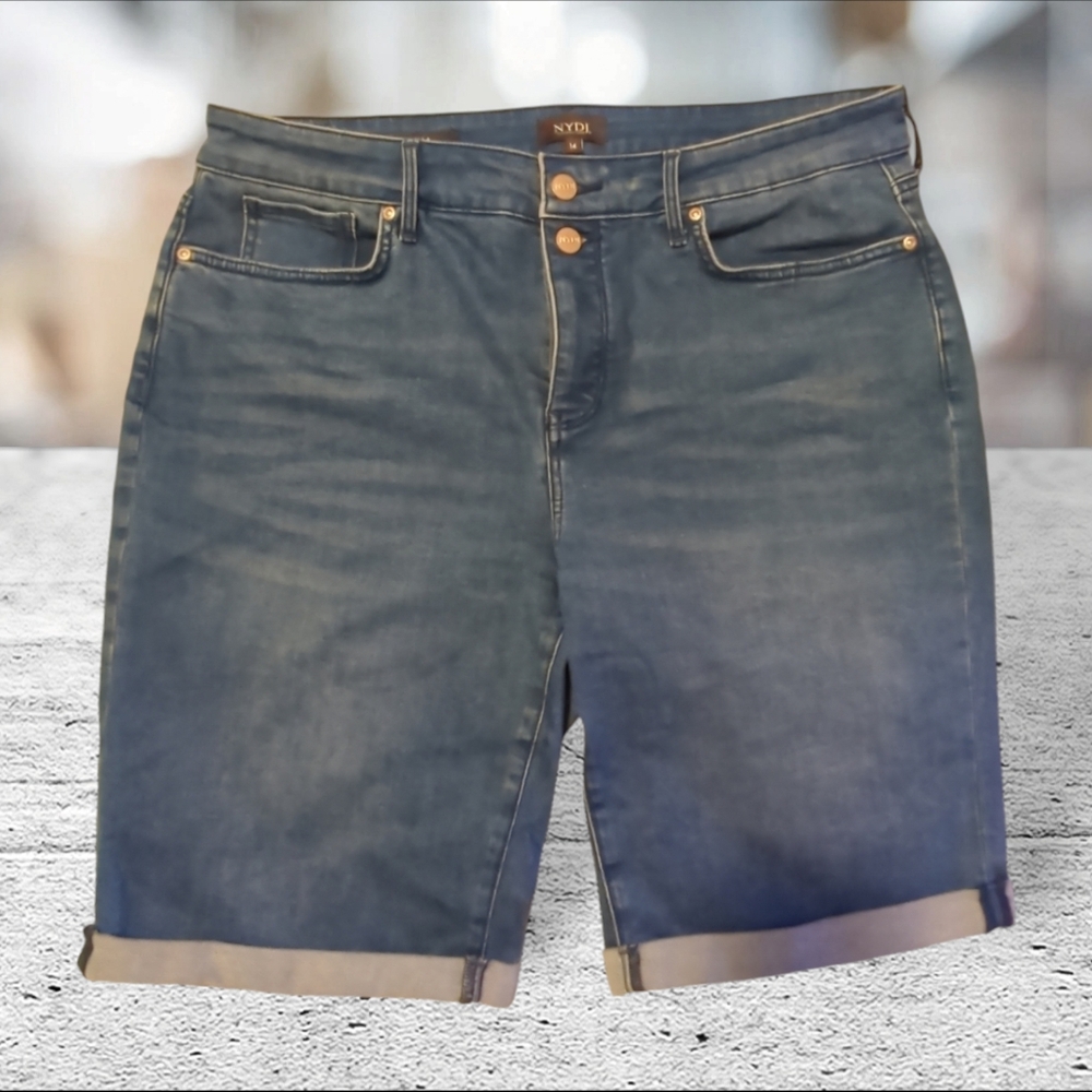 NYDJ Briella stretch denim bermuda shorts size 14
